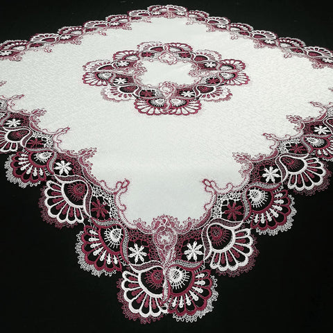 Couverture en dentelle "Rétro Rouge"